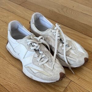 New Balance White and Cream Sneakers